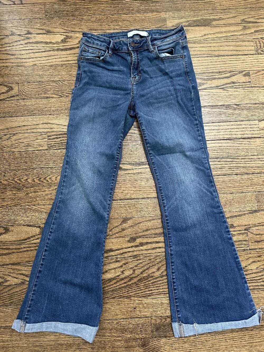 Hidden Jeans Low Rise Bootcut Size 28